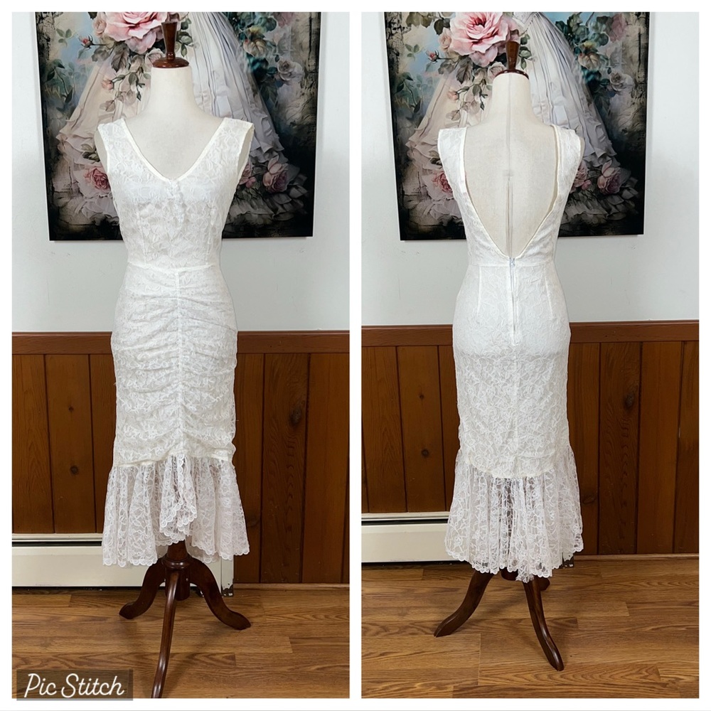 Vintage White Lace Mermaid Wedding Dress